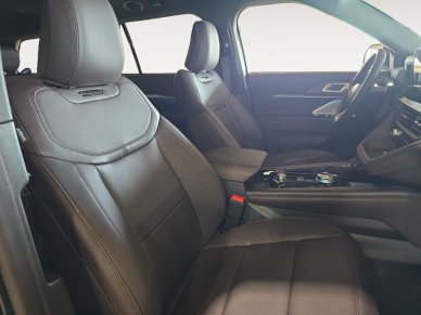 2026 Ford Explorer Platinum  - Leather Seats - Image 13