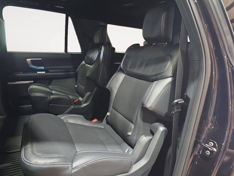 Ford Expedition Platinum Max  - BlueCruise 1FMJK1M80TEA47584 143884