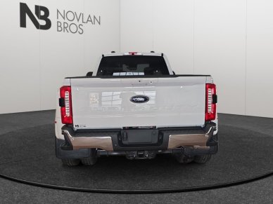 2026 Ford F-350 Super Duty Lariat  - Premium Audio - Image 4