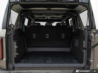 2026 Ford Bronco Badlands - Image 6