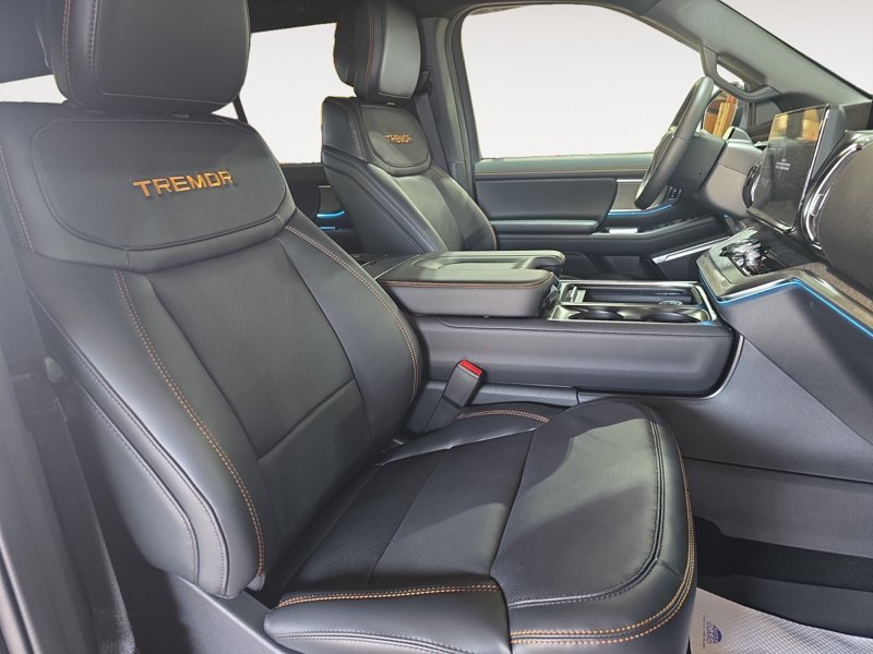 Ford Expedition Tremor  - BlueCruise 1FMJU1RG0VEA13111 144695