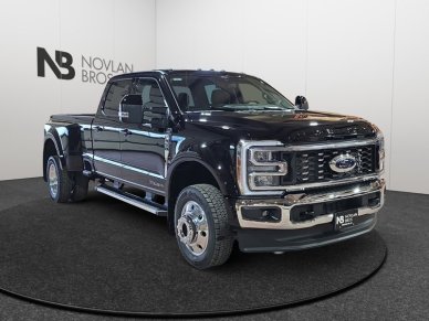 2026 Ford F-450 Super Duty Lariat  - Premium Audio - Image 6