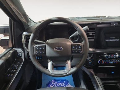 2026 Ford F-450 Super Duty Lariat  - Premium Audio - Image 11