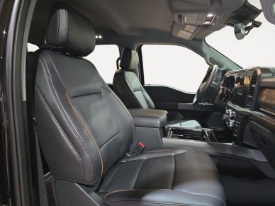 2026 Ford F-450 Super Duty Lariat  - Premium Audio - Image 14