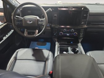 2026 Ford F-450 Super Duty Lariat  - Premium Audio - Image 8