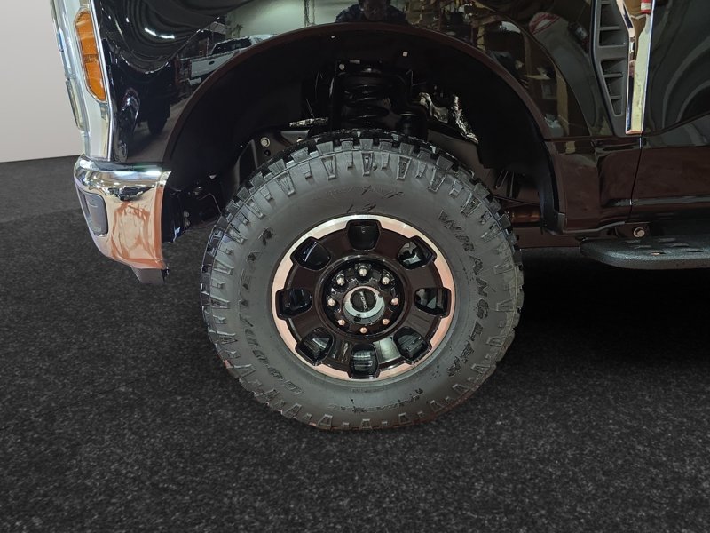 Ford F-350 Super Duty XLT 1FT8W3BN7TEE95543 146120