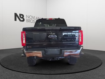2026 Ford F-350 Super Duty XLT - Image 3