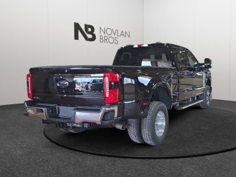 2026 Ford Super Duty F-350 Lariat  - Premium Audio - Image 4