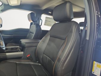 2026 Ford Super Duty F-350 Lariat  - Premium Audio - Image 8