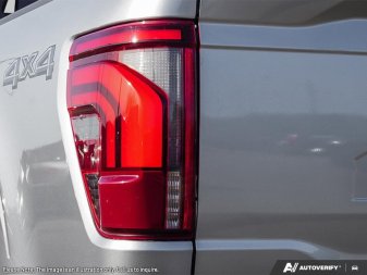 2026 Ford F-150 LARIAT  - BlueCruise - Tow Package - Image 10