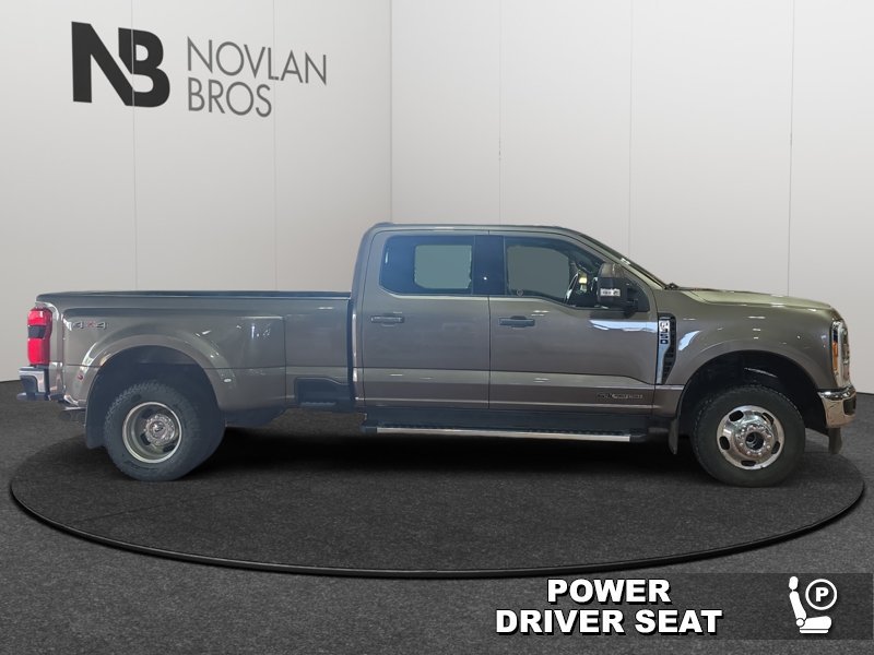 Ford F-350 Super Duty Lariat  - Diesel Engine 1FT8W3DT4PED45410 146789