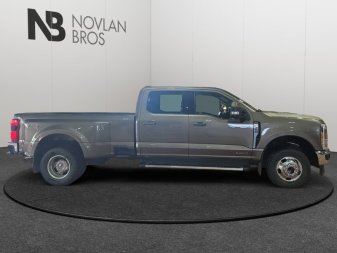 Ford F-350 Super Duty Lariat  - Leather Seats 1FT8W3DT4PED45410 146225