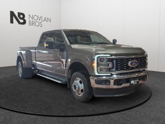 Ford F-350 Super Duty Lariat  - Leather Seats 1FT8W3DT4PED45410 146227