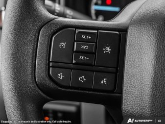 2026 Ford Super Duty F-550 DRW XLT - Image 12