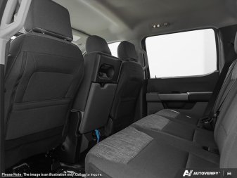 2026 Ford Super Duty F-550 DRW XLT - Image 18