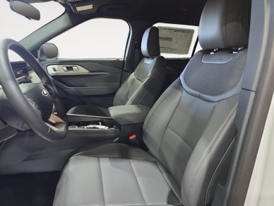 2027 Ford Explorer ACTIVE W/200A PKG  - 20" Wheels - Image 8