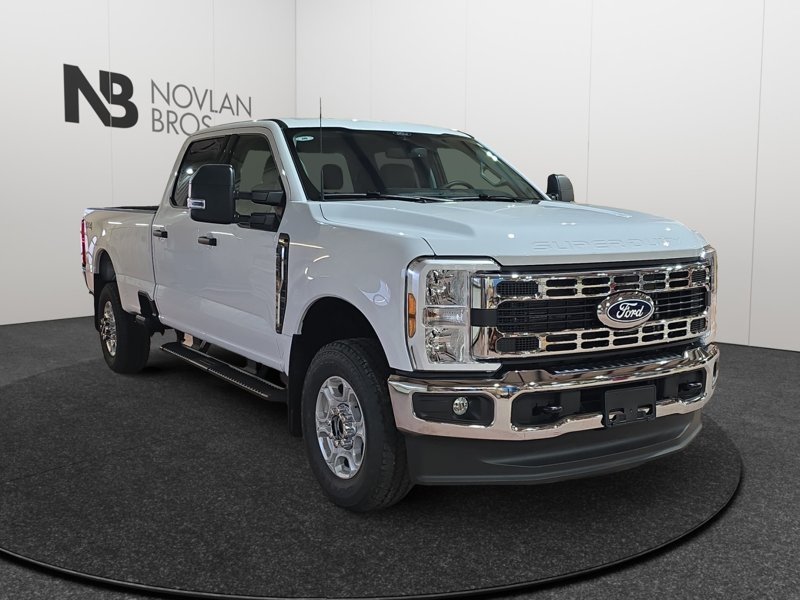 Ford F-350 Super Duty XLT 1FT8W3BN9VEC16516 148321