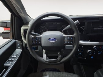 Ford F-350 Super Duty XLT 1FT8W3BN9VEC16516 148326