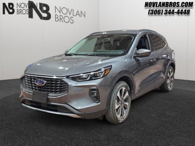 2025 Ford Escape Platinum  - Heated Seats - Alloy Wheels - Image 0