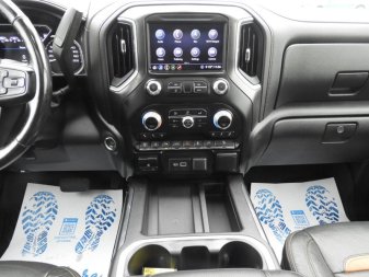 GMC Sierra 3500HD AT4  - Navigation - Heated Seats 1GT49VEY4LF242195 98186