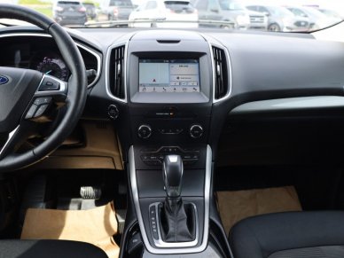 2018 Ford Edge SEL  - Heated Seats - Navigation - Image 12