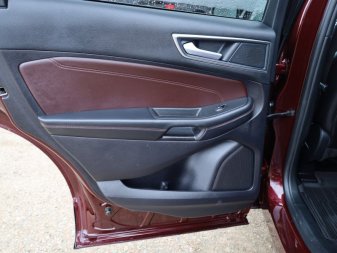 2021 Ford Edge Titanium  - Heated Seats - Sunroof - Image 8