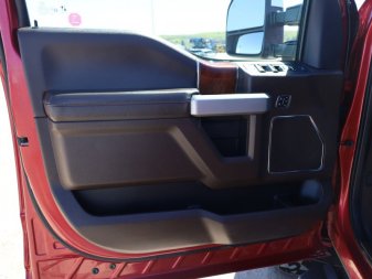 2022 Ford F-350 Super Duty King Ranch  - Heated Seats - Image 6
