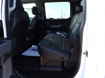 2024 Ford F-350 Super Duty Lariat  - Leather Seats - Image 9