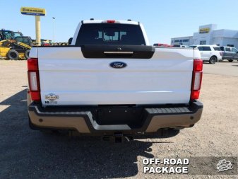 2021 Ford F-350 Super Duty King Ranch  - Dually - Image 4