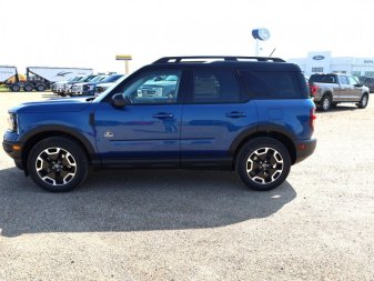 2024 Ford Bronco Sport Outer Banks  - Sunroof - Image 5