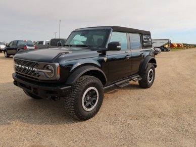 2023 Ford Bronco Badlands  -  Luxury Package -  LED Lights - Image 1