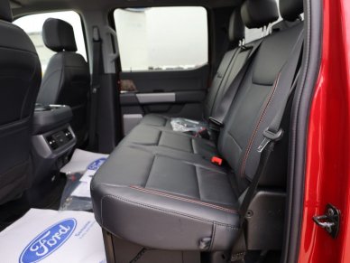 2024 Ford F-350 Super Duty Lariat  - Leather Seats - Image 9