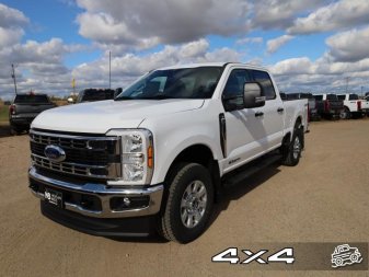 Ford F-350 Super Duty XLT  - Diesel Engine 1FT8W3BT3REF00065 104017