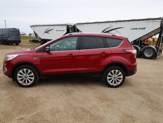 2017 Ford Escape Titanium  - Heated Seats - Navigation - Image 5