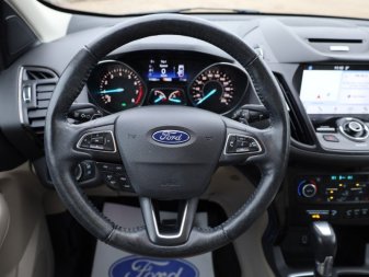 2017 Ford Escape Titanium  - Heated Seats - Navigation - Image 10