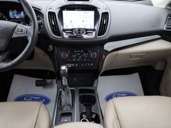 2017 Ford Escape Titanium  - Heated Seats - Navigation - Image 12