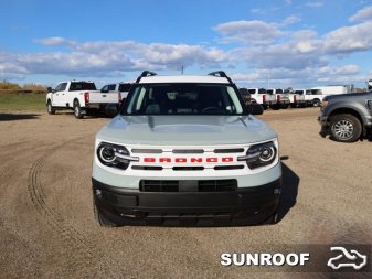 2024 Ford Bronco Sport Heritage  - Sunroof - Image 3