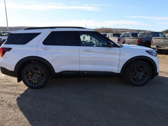 2025 Ford Explorer ST - Image 2