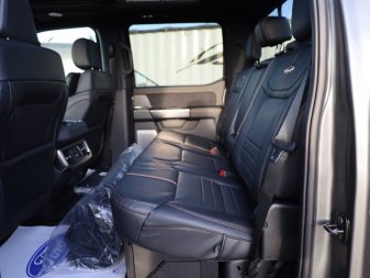 2024 Ford F-350 Super Duty Platinum  - Leather Seats - Image 9