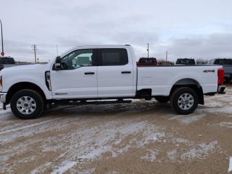 2024 Ford F-350 Super Duty XLT  - Diesel Engine - Image 5