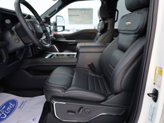 2024 Ford F-350 Super Duty Platinum  - Leather Seats - Image 7