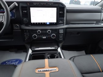 2024 Ford F-350 Super Duty Platinum  - Leather Seats - Image 12