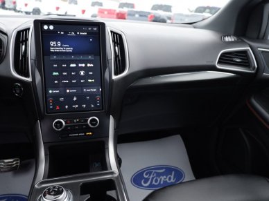 2022 Ford Edge ST Line  - Activex Seats - Heated Seats - Image 13