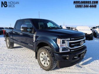 2022 Ford F-350 Super Duty Platinum  - Leather Seats