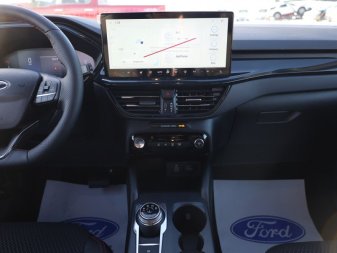 2025 Ford Escape ST-Line  - Heated Seats - Image 12