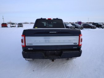 2022 Ford F-150 Platinum  - Sunroof - Heated Seats - Image 4