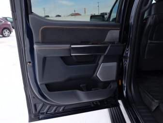 2022 Ford F-150 Platinum  - Sunroof - Heated Seats - Image 8