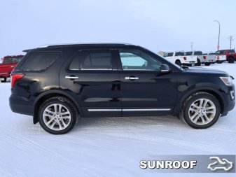 2017 Ford Explorer Limited  - Sunroof - Navigation - Image 2