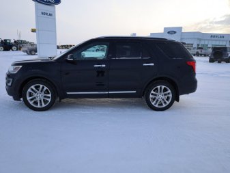 2017 Ford Explorer Limited  - Sunroof - Navigation - Image 5