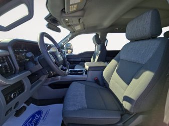2025 Ford F-550 Super Duty DRW XLT  - Diesel Engine - Image 7